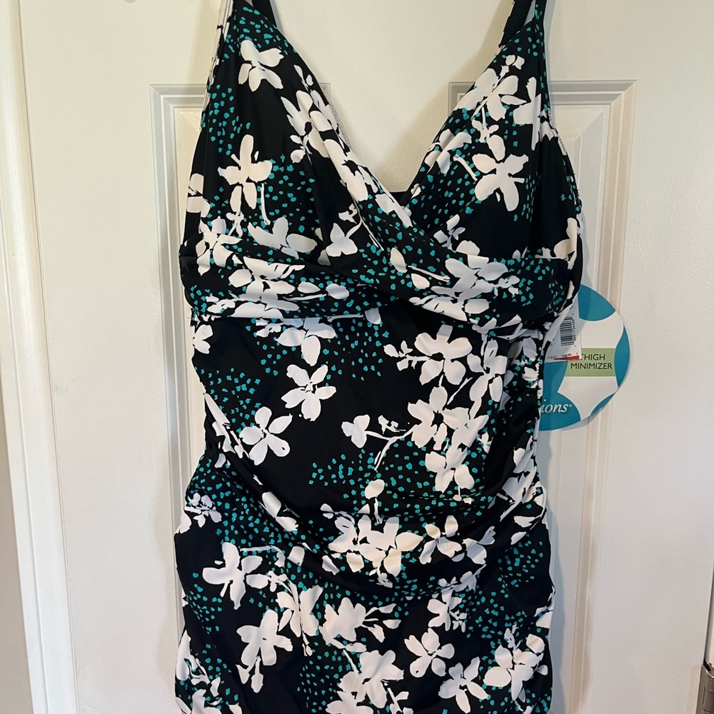 Swim Solutions One Piece Bathing Suit Size 16